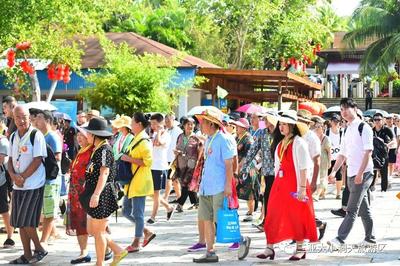 三亞旅行社考察踩線 加強大小洞天景區(qū)合作